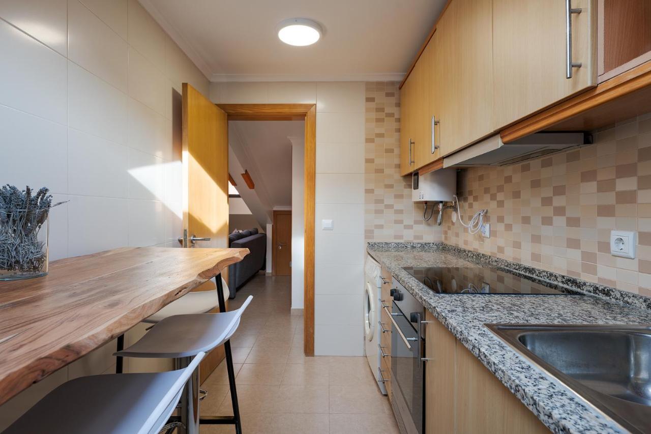 Central Gem IV - Lisbon Trendy Santos District With Dedicated Workspace Екстериор снимка
