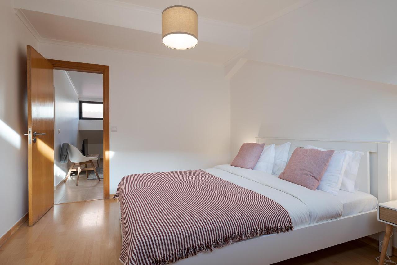 Central Gem IV - Lisbon Trendy Santos District With Dedicated Workspace Екстериор снимка